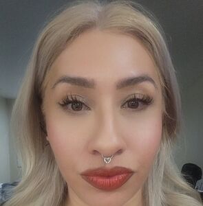 Meet your Posher, Monique